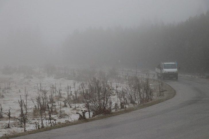 Bolu’ya mevsimin ilk karı düştü G4