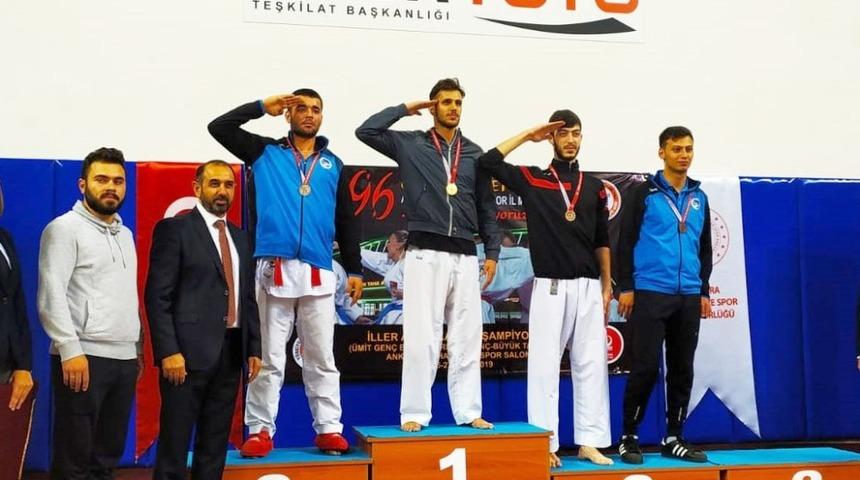 Cumhuriyet Kupası&rsquo;ndan dereceyle d&ouml;nd&uuml;ler