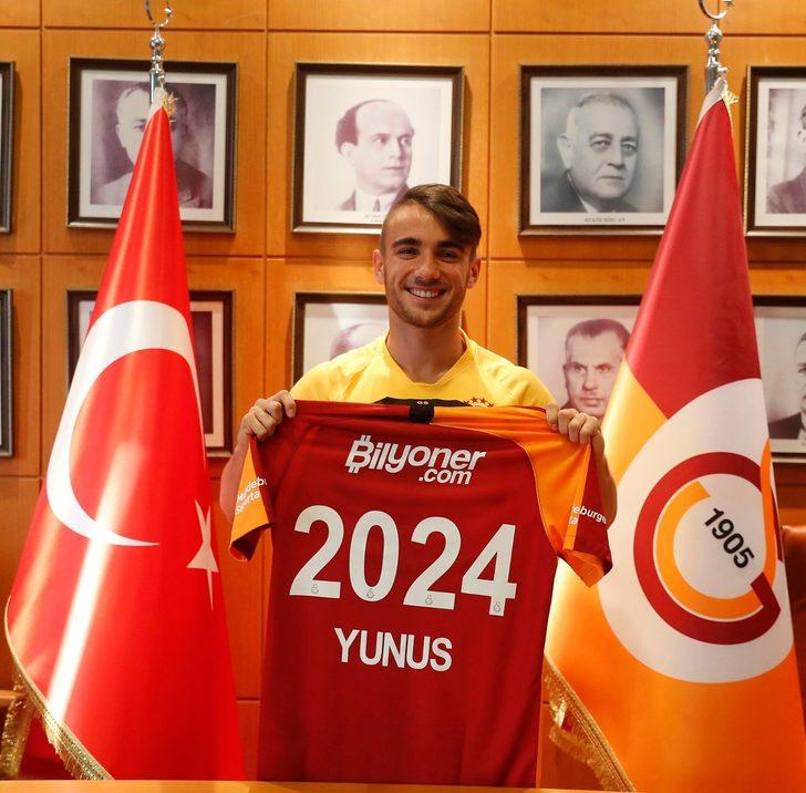 Galatasaray Yunus Akgünün Sözleşmesini 2024 Yılına Kadar