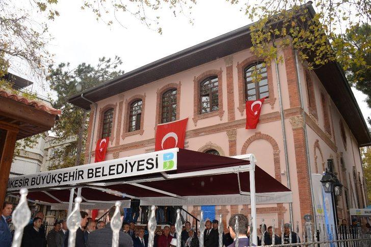 255 yıllık cami restore edilerek ibadete açıldı G3