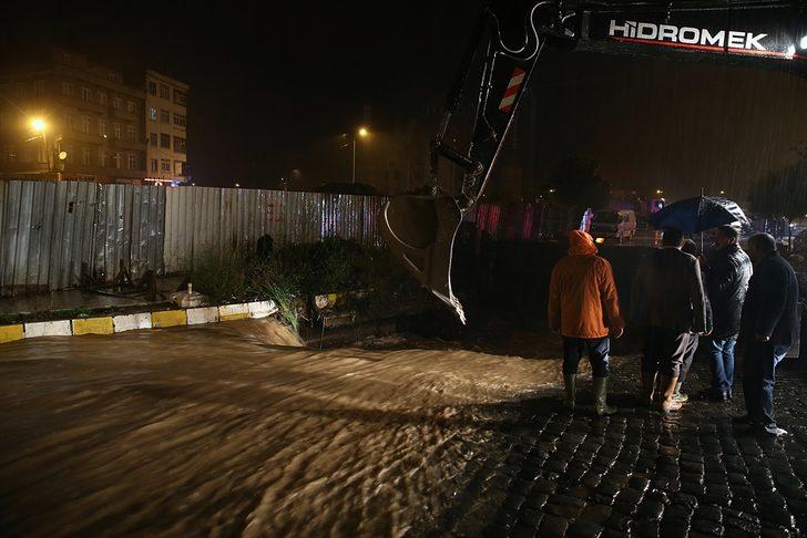 Trabzon'da sağanak yaşamı olumsuz etkiledi G1