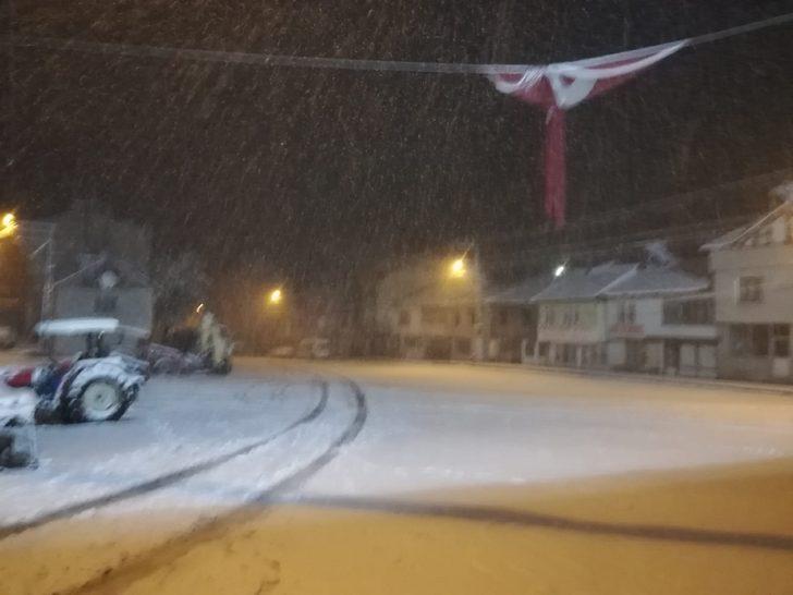 Kar yağışı sürprizi! Erzurum, Kars, Bayburt, Tokat, Sivas, Ordu, Gümüşhane, Ardahan ve Amasya beyaza büründü G4