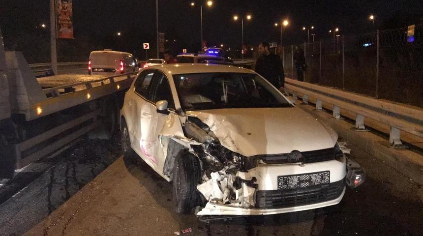 Kağıthane&rsquo;de zincirleme trafik kazası: 1 yaralı
