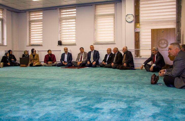 Van İl Müftülüğünün 2019-2020 umre seminerleri başladı G3