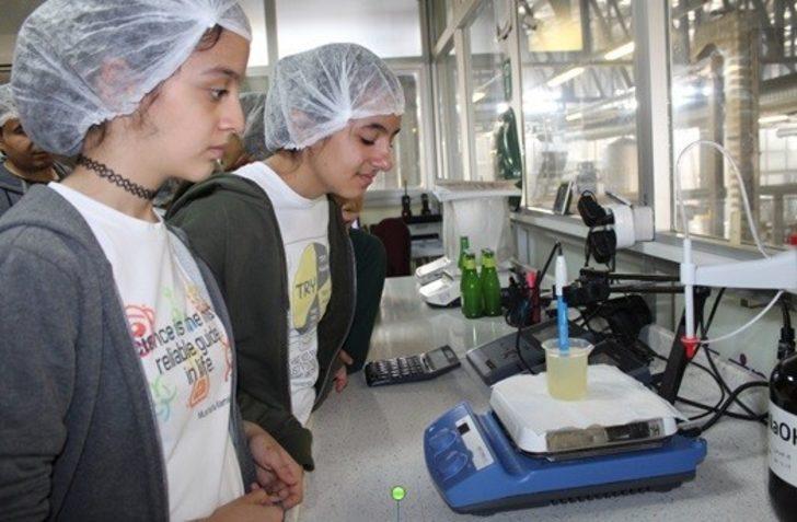 Doğa Koleji öğrencilerinden Kızılay Minarelli Su İşletmesine ziyaret G3