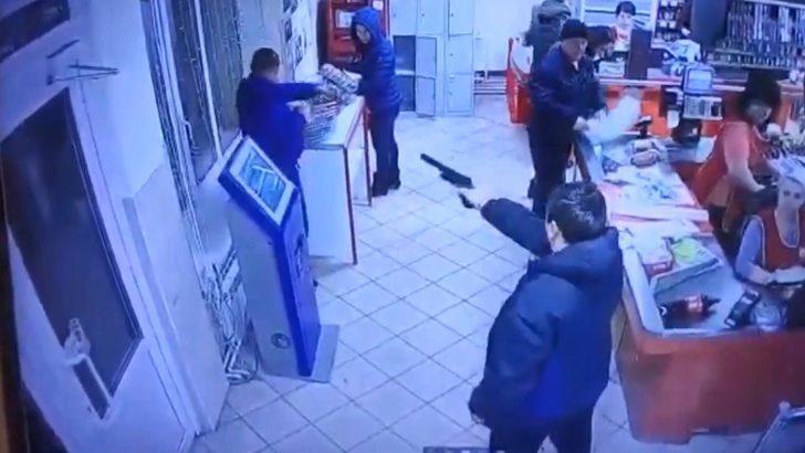 Rusya'da oyuncak silahla soygun girişimi! G2