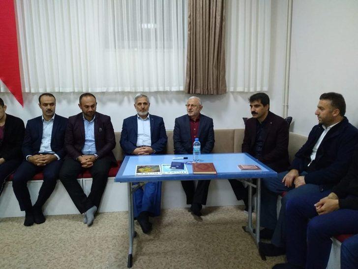 Müftü Akkuş, öğrencilerle bir araya geldi G1