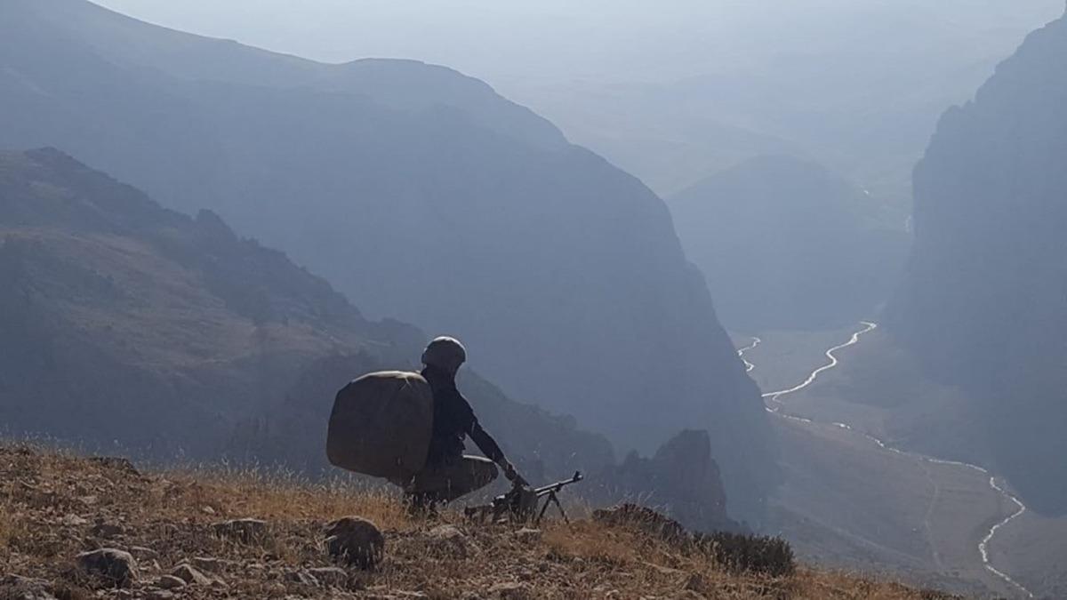 Erzincan&rsquo;da 12 ayrı noktadaki sığınak ve mağaralara operasyon d&uuml;zenlendi