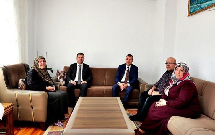 İlk kadın şehit pilot Ayfer Gök’ün ismi, F-4 Fantom uçağı yerleştirilen kavşakla ölümsüzleşecek G2