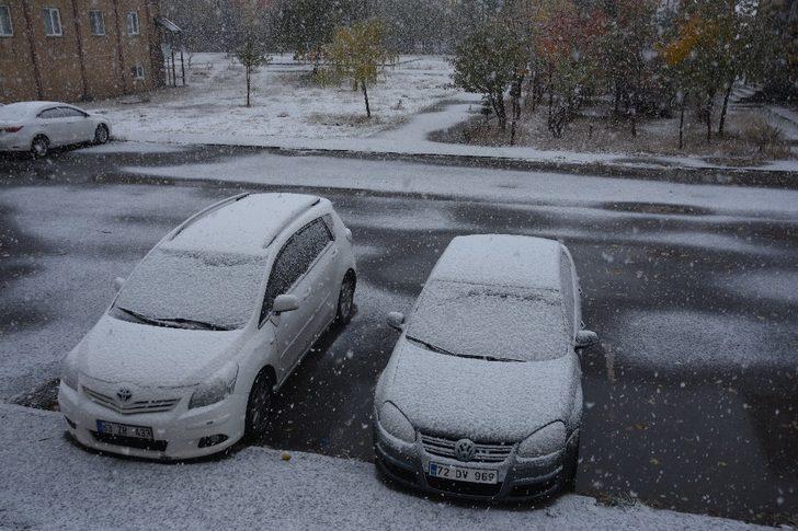 Bitlis’e mevsimin ilk karı yağdı G4