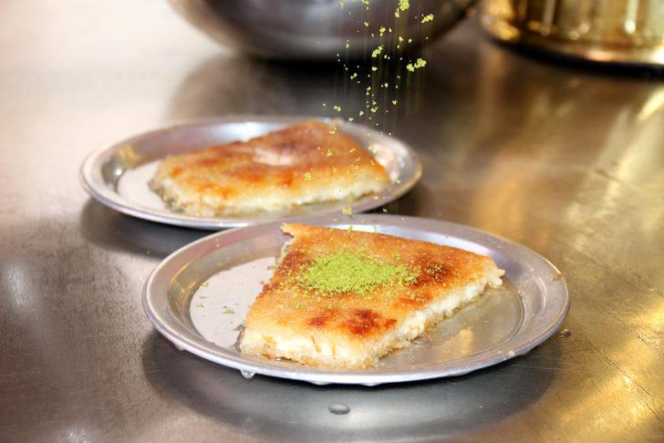 Turistler lezzetine hayran kaldı! Hatay künefesine yoğun ilgi G2