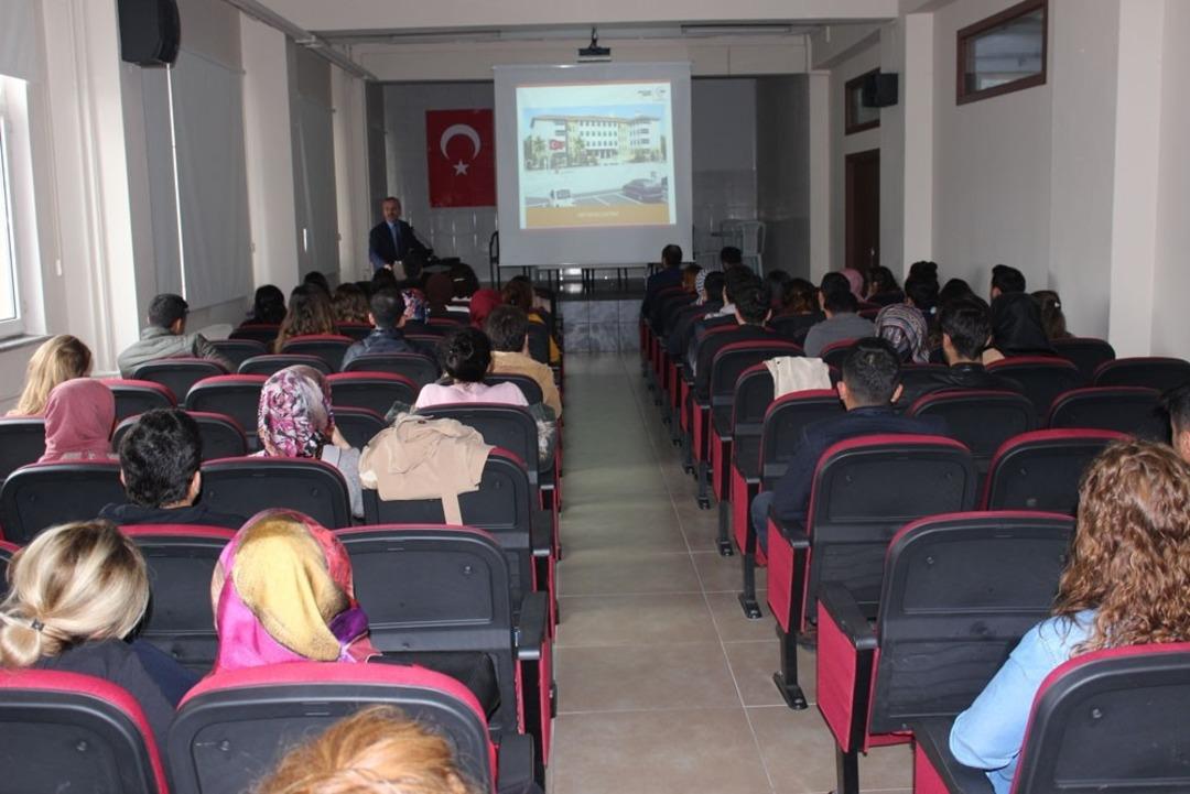 Aday &Ouml;ğretmen Yetiştirme Seminerleri başladı