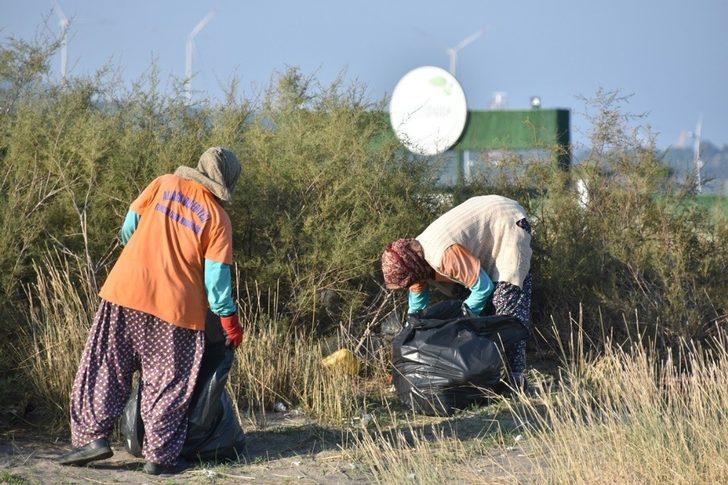Aliağa Belediyesi Temizlik İşlerinden yoğun mesai G5