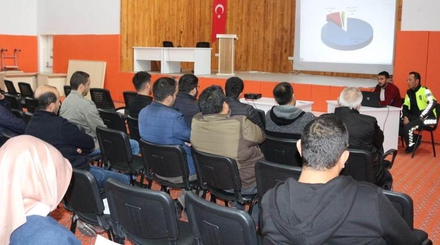 Kulu&rsquo;da okullarda trafik kuralları anlatıldı
