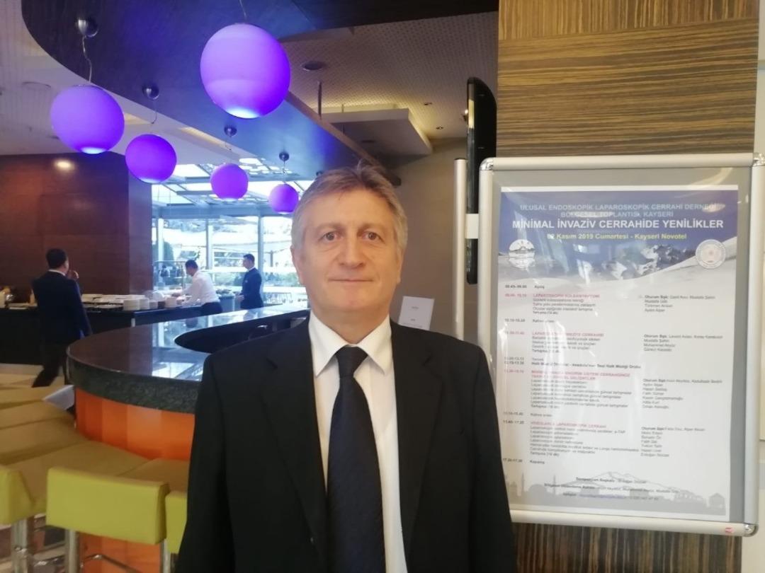 Prof. Dr. Erdoğan S&ouml;z&uuml;er: &rdquo;Cerrahideki yenilikler ile hastalarımıza daha faydalı olacağız&rdquo;