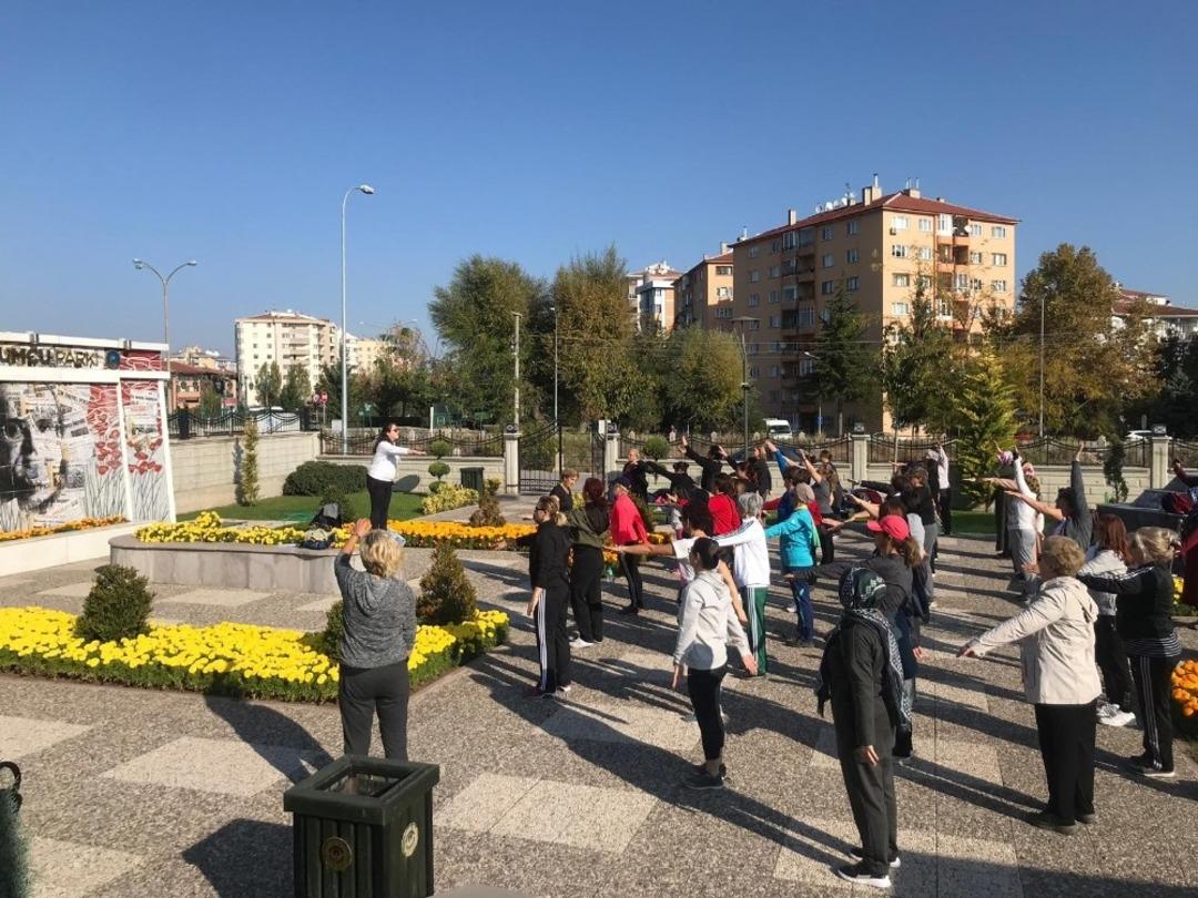 B&uuml;y&uuml;kdereliler a&ccedil;ık hava spor etkinliğinde buluştu