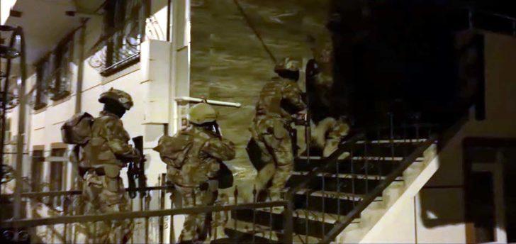 Yaşı küçük kızlara fuhuş, erkeklere hırsızlık yaptırmışlar! İğrenç detay ortaya çıktı G3