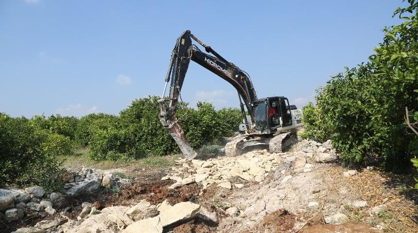 Erdemli&rsquo;de yeni yol &ccedil;alışmaları s&uuml;r&uuml;yor