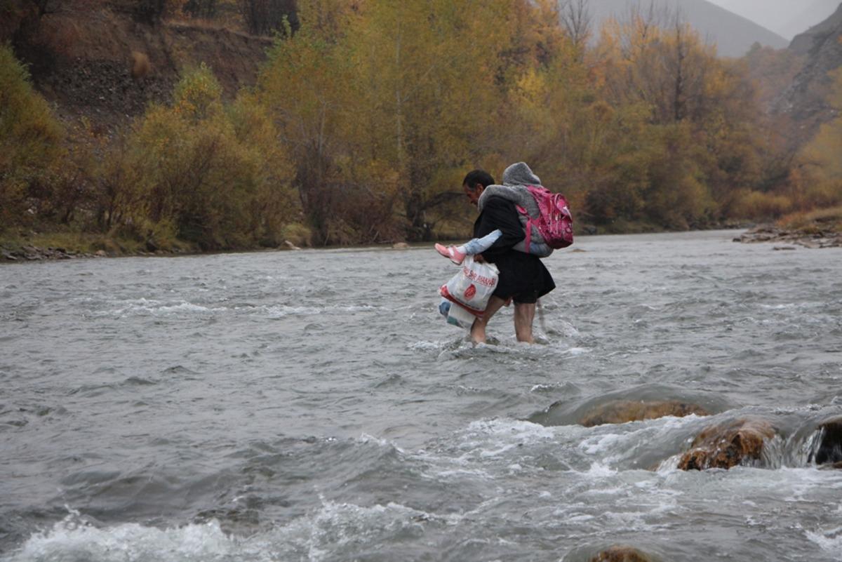 Bing&ouml;l'den g&uuml;zel haber geldi: K&ouml;pr&uuml; yapılması i&ccedil;in &ccedil;alışma başlatıldı