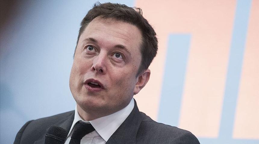 Elon Musk, çocuğu X Æ A-12’nin adını unuttu
