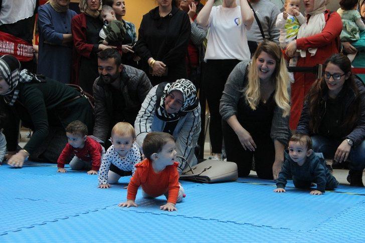 Bebekler yarıştı, anne babalar heyecanlandı G5