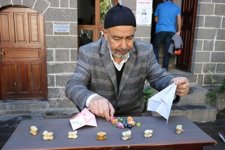 Yazar Mahmut Kutlu kitap tanıtımında okurlarıyla bir araya geldi G3