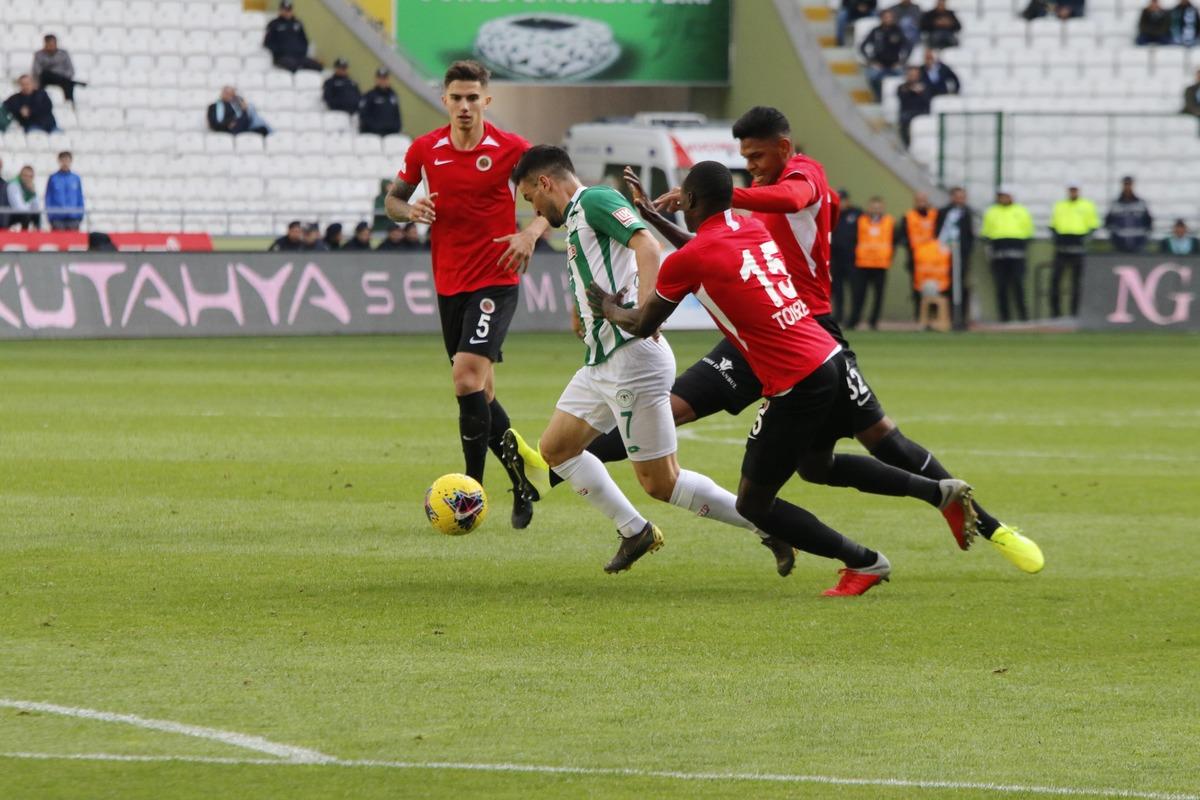 Konyaspor 1 - 1 Gen&ccedil;lerbirliği