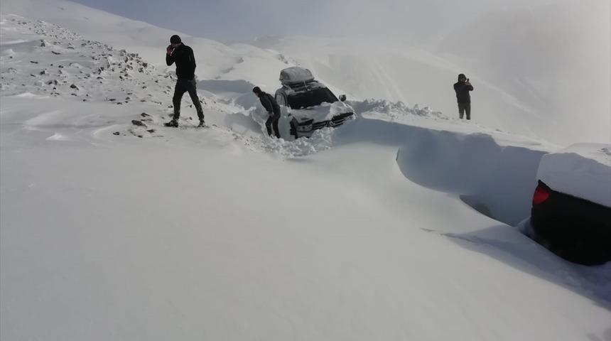 Rize'de yaylada mahsur kalan 23 kişiye ulaşıldı