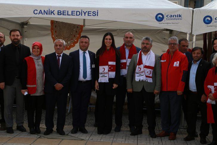 - DÜZELTME 
"AK Parti Genel Başkan Yardımcısı Çiğdem Karaaslan: 'Sıfır Atık, en büyük çevre projesi'" başlıklı haberimizdeki "3 pilot il seçildi" ibaresi, "2 pilot ilçe seçildi" şeklinde düzeltilmiştir. 
Haberimizi düzelterek yeniden yayımlıyoruz.
Saygı G3