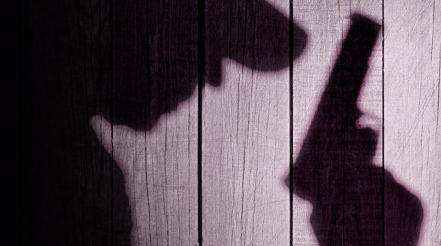 Aynı kişiyi &ouml;ld&uuml;rmek i&ccedil;in birbirlerini kiraladılar, olayın sonu film gibi bitti