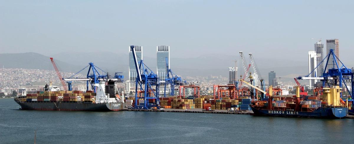 Egeli ihracat&ccedil;ılar, ekim ayında 1 milyar 255 milyon dolarlık ihracat yaptı