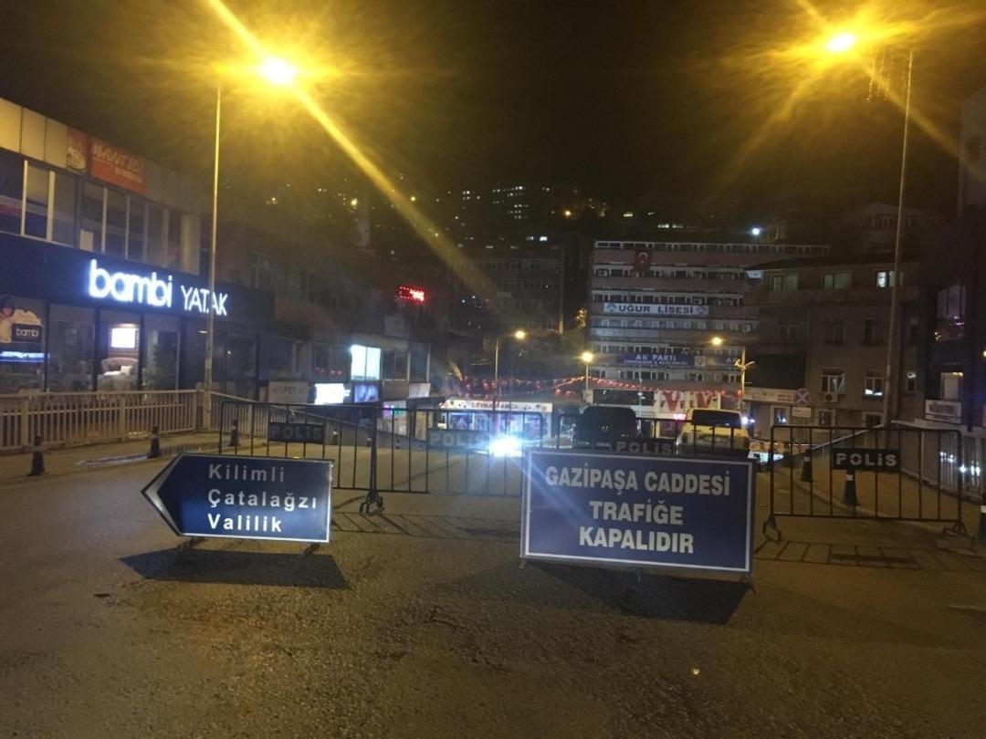 Gazipaşa Caddesi asfaltlanıyor