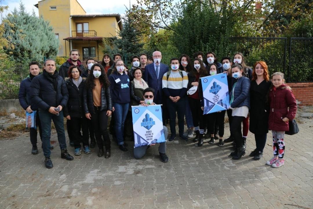 Adalar Gen&ccedil;lik Merkezi&rsquo;nden "Bir Fidan Bin Yaşam" etkinliği