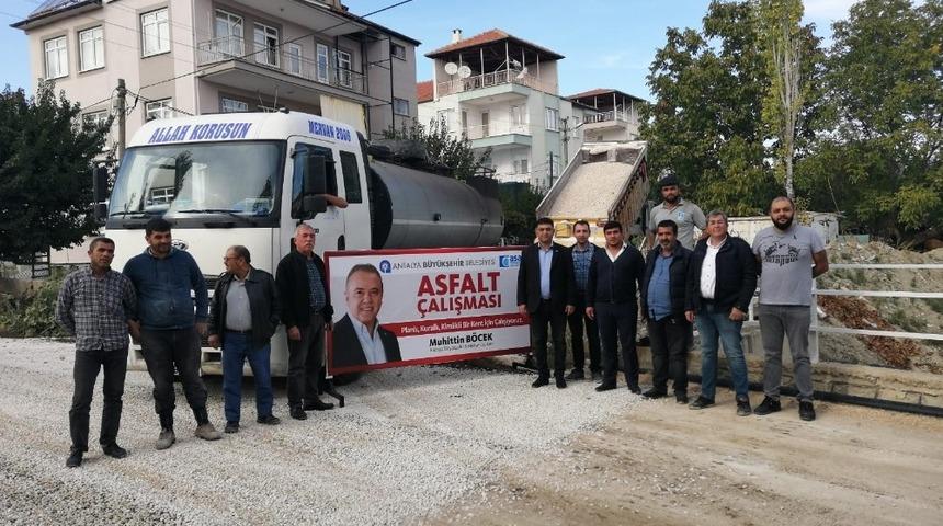 Atık su &ccedil;alışmalarında bozulan yollar asfaltlanıyor