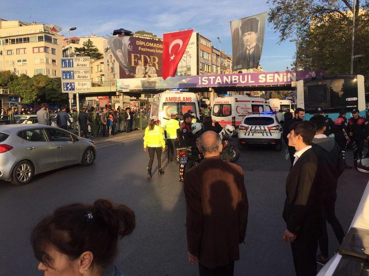 Beşiktaş'ta otobüs durağa daldı! Ölü ve yaralılar var G3