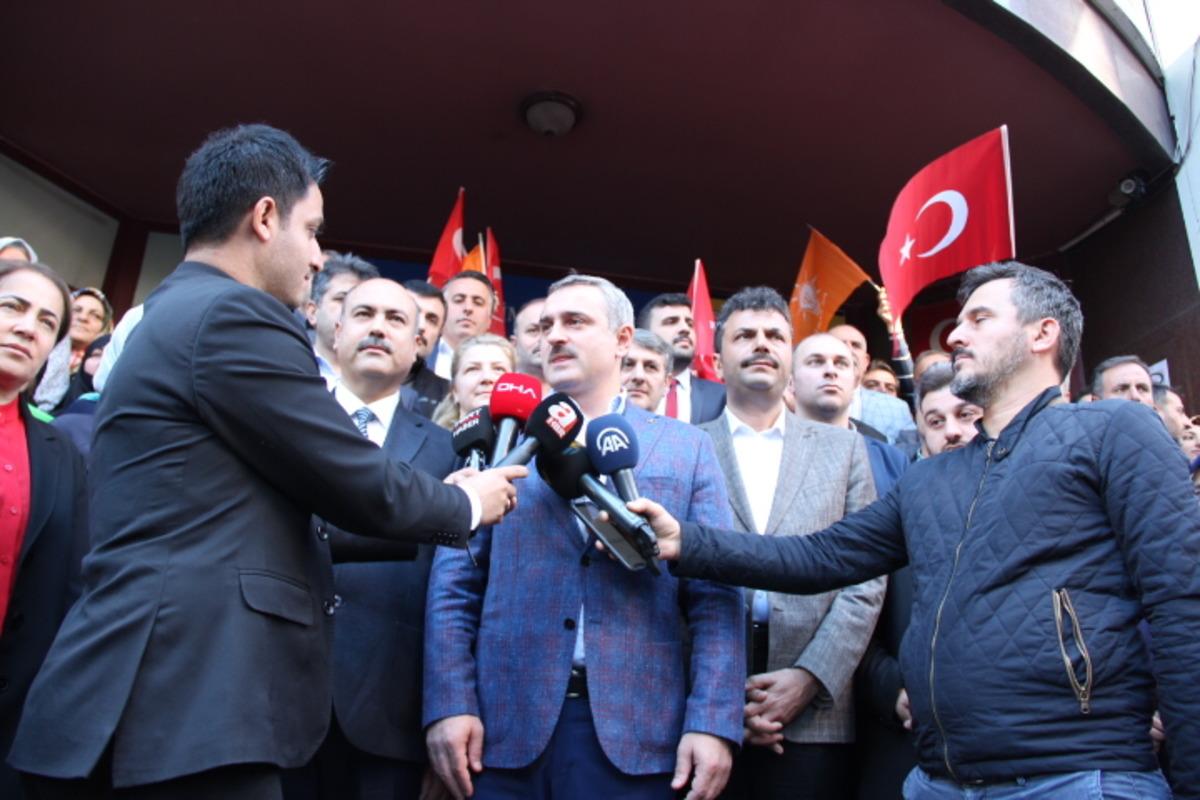 AK Parti İstanbul İl Başkanlığı 39 il&ccedil;ede &uuml;ye &ccedil;alışması başlattı