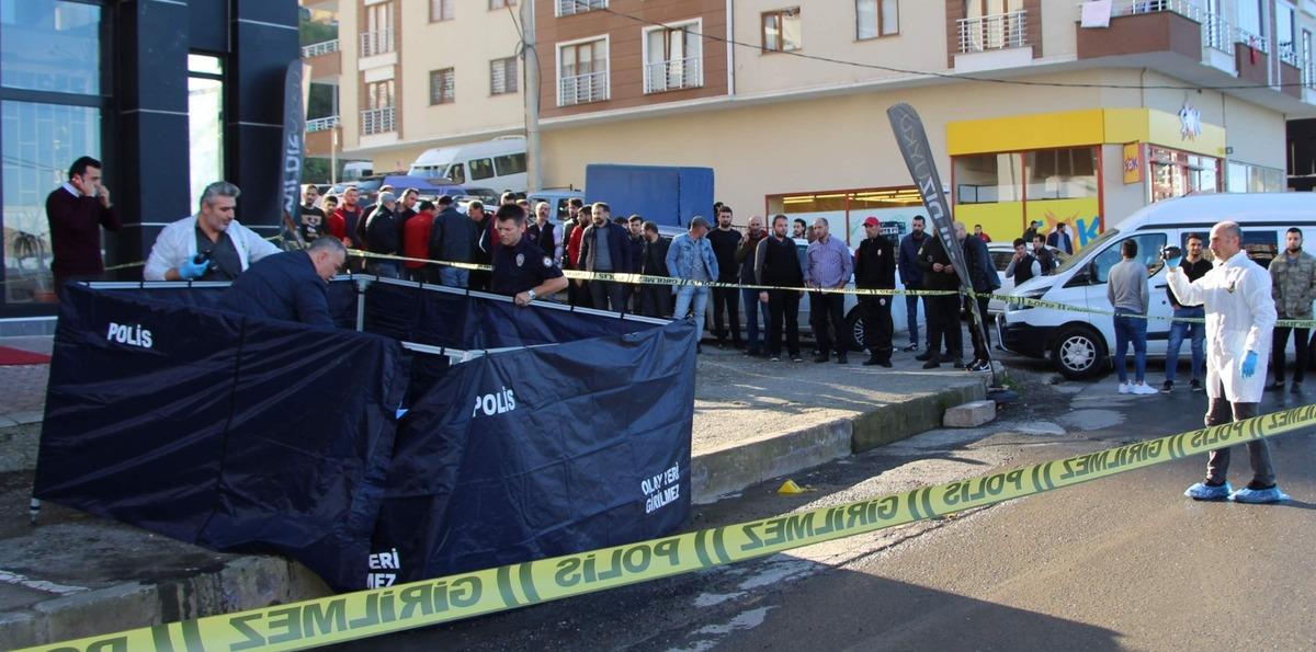 Trabzon'da silahlı kavga: 1 &ouml;l&uuml;, 1 yaralı