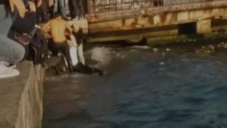 Beşiktaş'ta durağa dalan otobüsün şoförü denizden böyle çıkarıldı G4