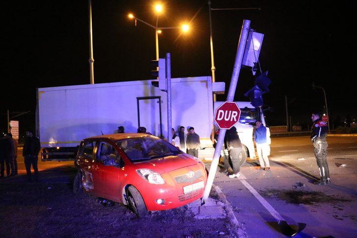 Kaza yapan araçtan yaralı çıktı, aklında cep telefonu vardı G3