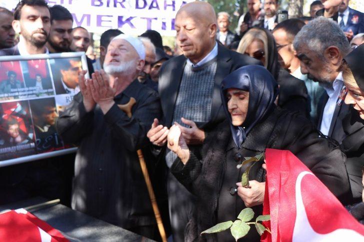 Abdullah Çatlı ölümünün 23. yılında kabri başında anıldı G2