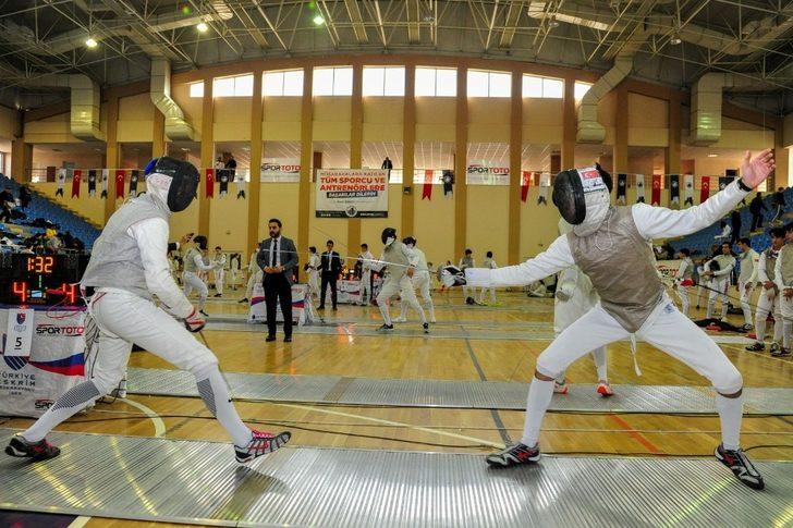 Altındağ’da eskrim şöleni G2