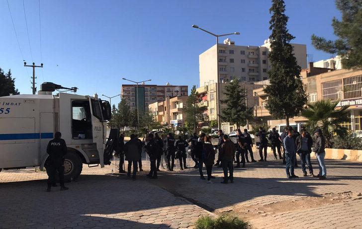 Kızıltepe Belediye Başkanı HDP'li Yılmaz'a uzaklaştırma (2) G4