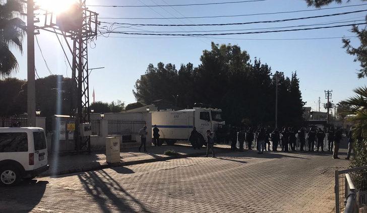 Kızıltepe Belediye Başkanı HDP'li Yılmaz'a uzaklaştırma (2) G5