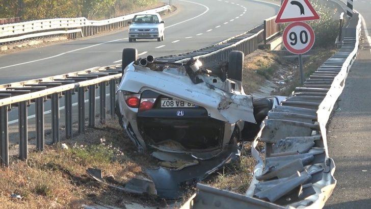 Tıra çarpan otomobil sürüklenerek ters döndü: 1 ölü, 5 yaralı G5
