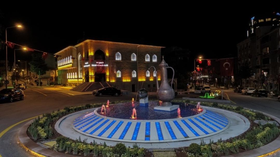 Şehir merkezinde altyapı ve &uuml;styapı &ccedil;alışmaları tamamlandı