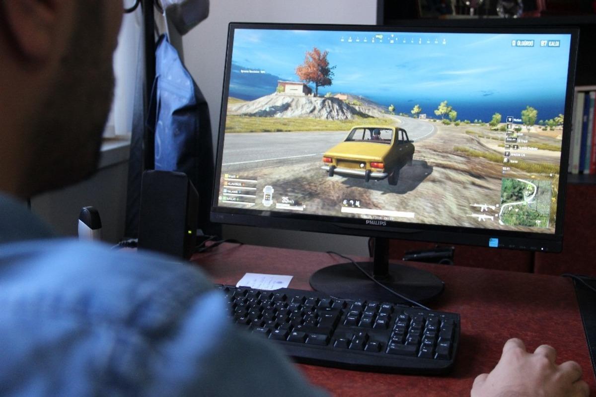 Sosyal medya bağımlılığı &ccedil;ocuklarda konuşma bozukluklarına neden oluyor