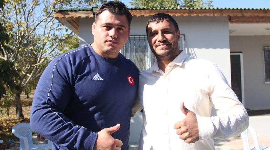 (&Ouml;zel Haber) Rıza Kayaalp: &ldquo;Hem Avrupa&rsquo;dan hem de olimpiyattan şampiyonluklarla d&ouml;nmek istiyorum&rdquo;