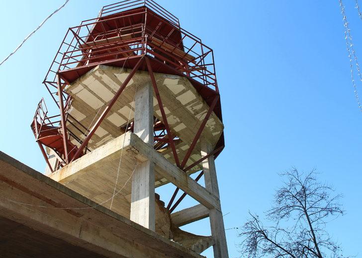 Köyüne gözlem kulesi yapıyor G4