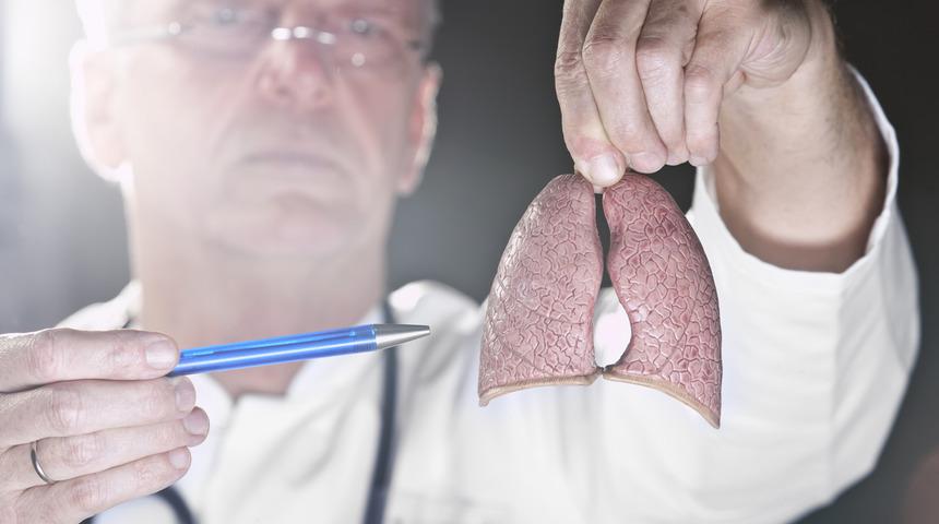 Akciğer kanserinde yeni tedavi yöntemleri sağ kalım süresini artırıyor