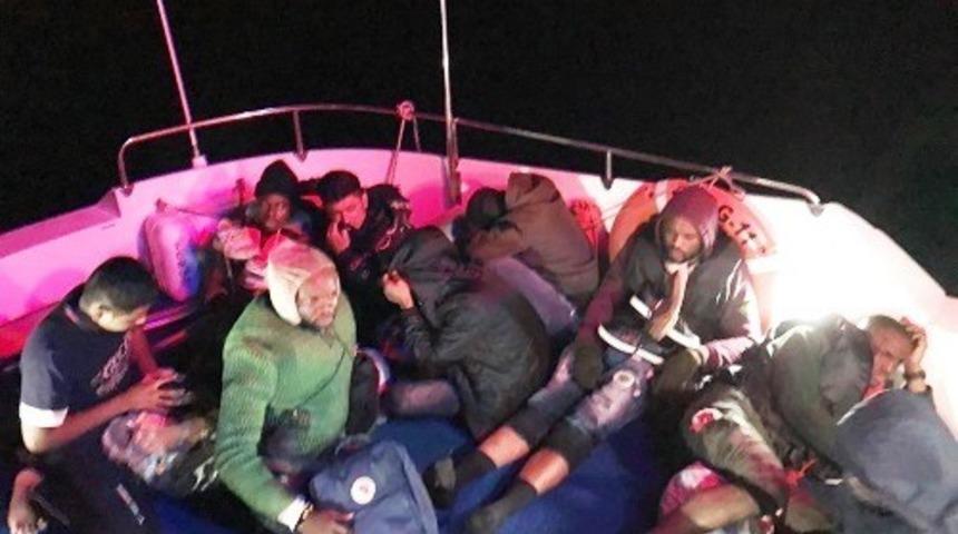 Bodrum a&ccedil;ıklarında 18 d&uuml;zensiz g&ouml;&ccedil;men yakalandı